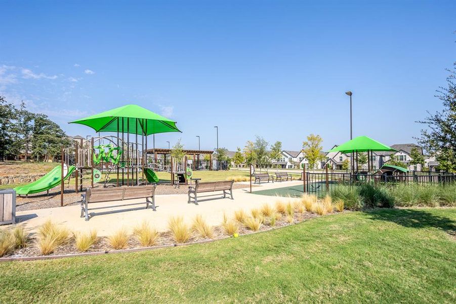 Community amenities in , Corinth (Image 37).