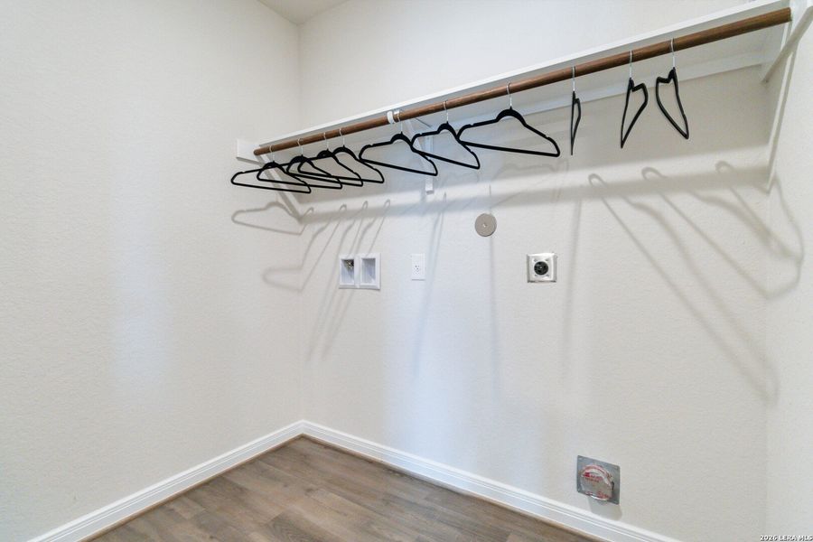 Spacious, unfurnished interior of a new home in Applewhite Meadows, San Antonio (Image 19). Spacious, unfurnished interior of a new home in Applewhite Meadows, San Antonio (Image 19).