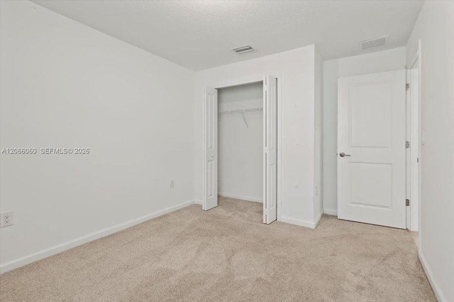 Spacious, unfurnished interior of a new home in , Palm Bay (Image 36). Spacious, unfurnished interior of a new home in , Palm Bay (Image 36).