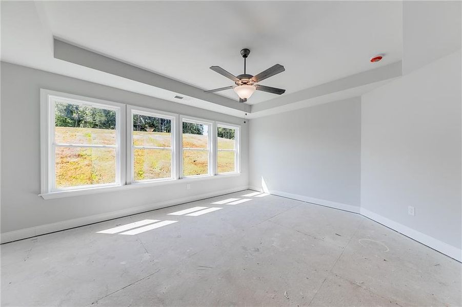 Spacious, unfurnished interior of a new home in , Homer (Image 14).