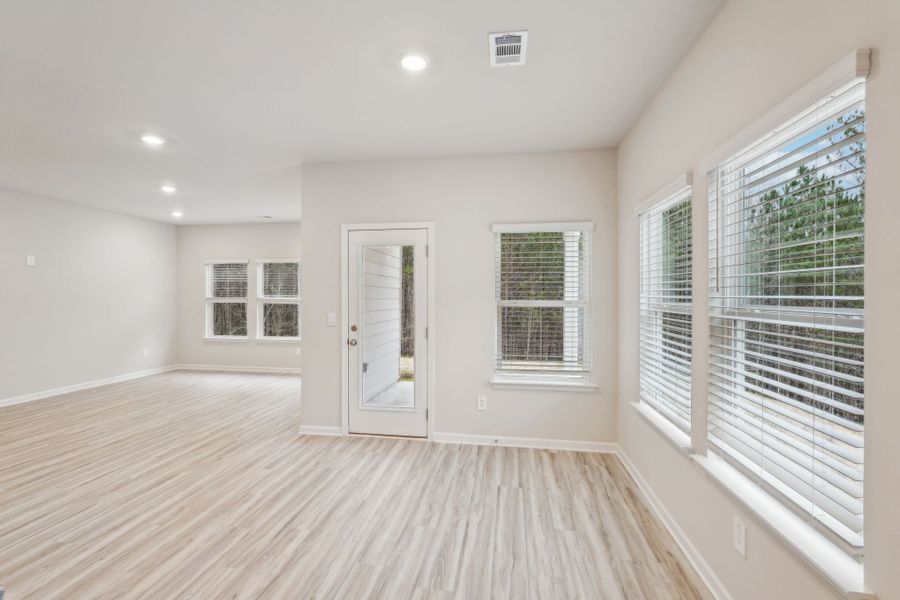 The Sherwood floorplan with the Calm Latte interior package.