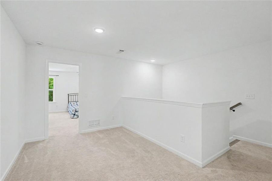 Spacious, unfurnished interior of a new home in , Atlanta (Image 36).
