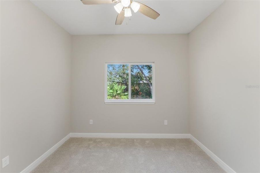 Spacious, unfurnished interior of a new home in , Citrus Springs (Image 42).