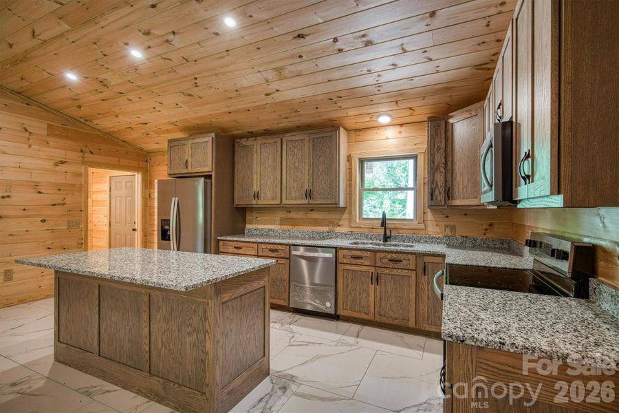 Furnished interior view inside a new home in , Valdese (Image 7).