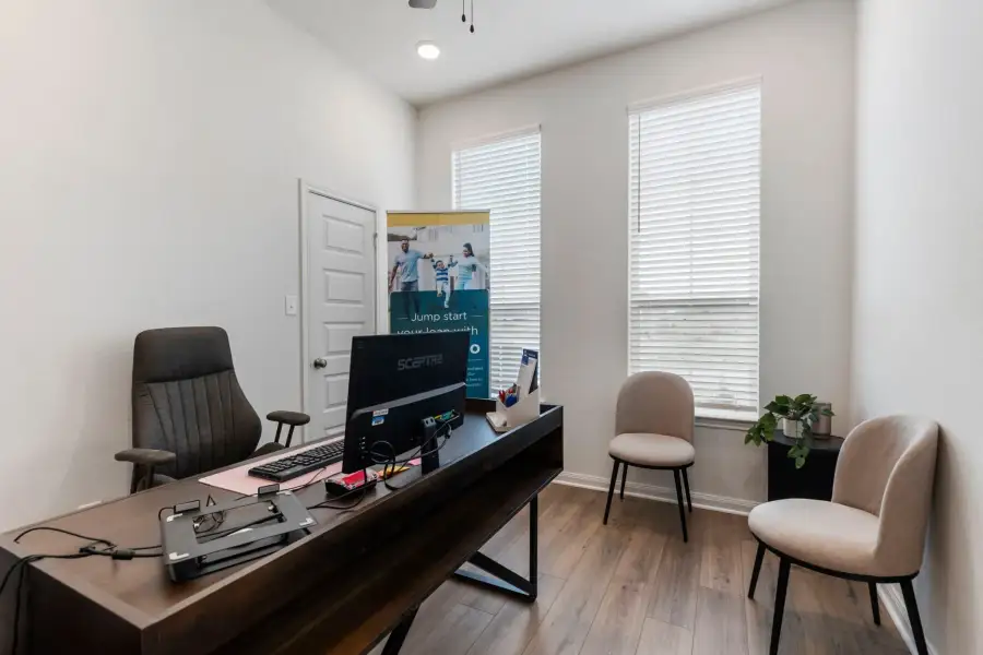 Furnished interior view inside a new home in Grand Lake, Snook (Image 11).