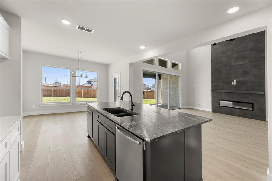 13. 9705 Merlos - Kitchen (4)