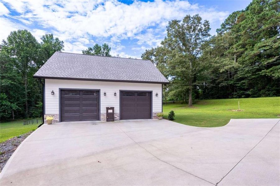 Front exterior of a new home in , Ellijay, GA, highlighting curb appeal (Image 2). Front exterior of a new home in , Ellijay, GA, highlighting curb appeal (Image 2).