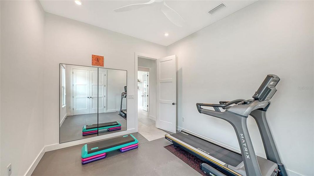 Furnished interior view inside a new home in , Sarasota (Image 49).