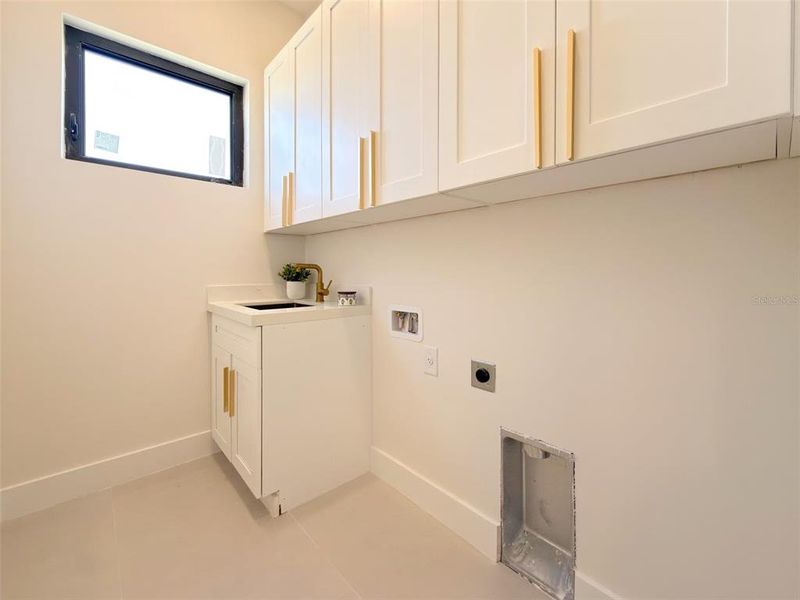 Image 43 of a home in .