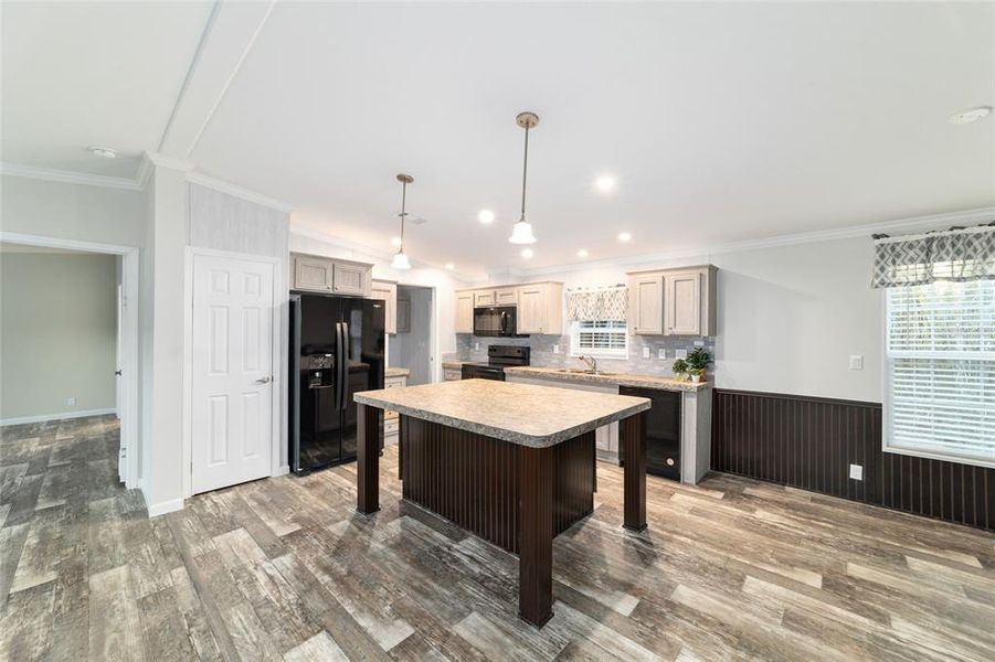 Furnished interior view inside a new home in , Ocala (Image 3).