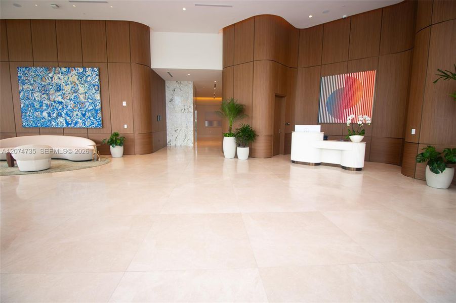 Community amenities in , North Miami (Image 34).