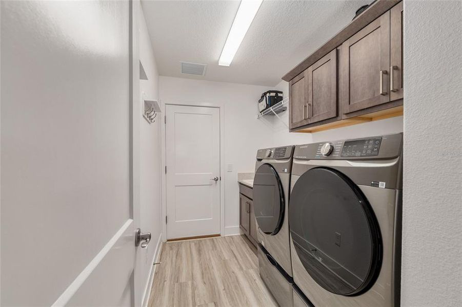 Furnished interior view inside a new home in , The Villages (Image 51).