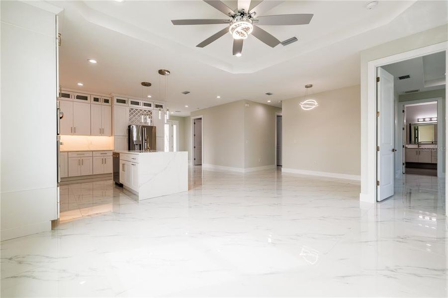 Spacious, unfurnished interior of a new home in , Tampa (Image 21). Spacious, unfurnished interior of a new home in , Tampa (Image 21).
