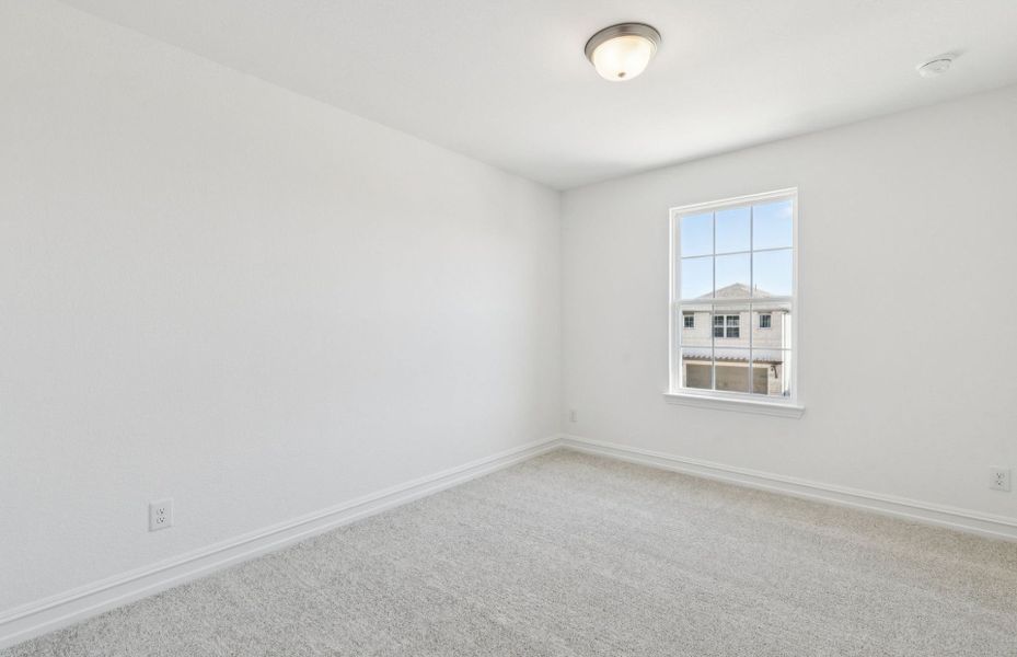 Spacious, unfurnished interior of a new home in Spiritas Ranch, Little Elm (Image 14).