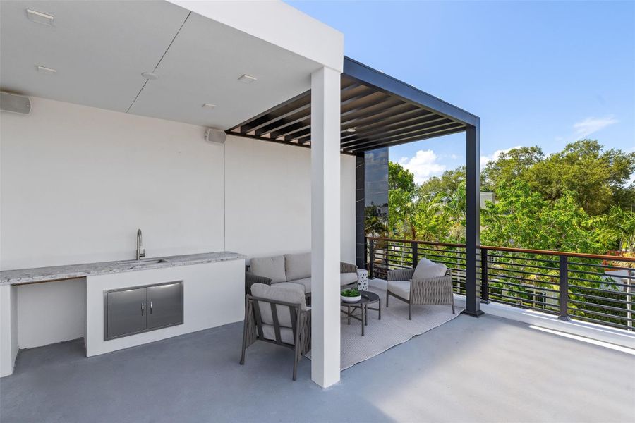 Furnished interior view inside a new home in , Fort Lauderdale (Image 3).