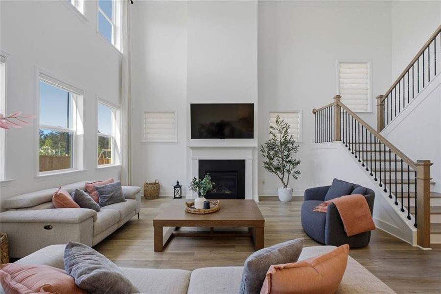 Furnished interior view inside a new home in , Dallas (Image 14).