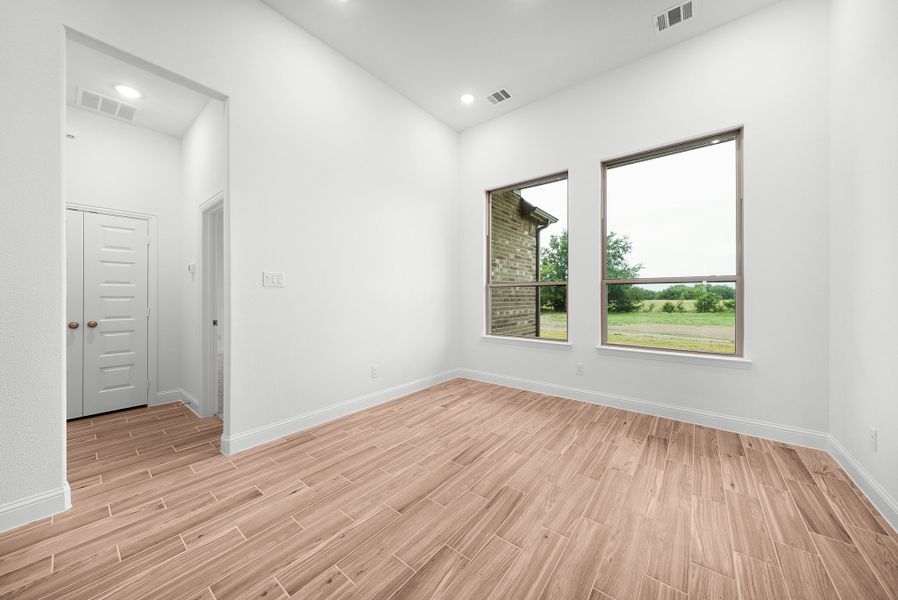 Spacious, unfurnished interior of a new home in Creekview Farms, Greenville (Image 18). Spacious, unfurnished interior of a new home in Creekview Farms, Greenville (Image 18).