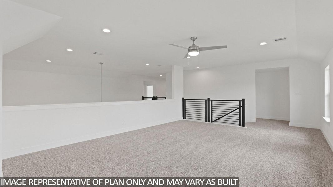 Spacious, unfurnished interior of a new home in Silverthorne, Conroe (Image 10). Spacious, unfurnished interior of a new home in Silverthorne, Conroe (Image 10).
