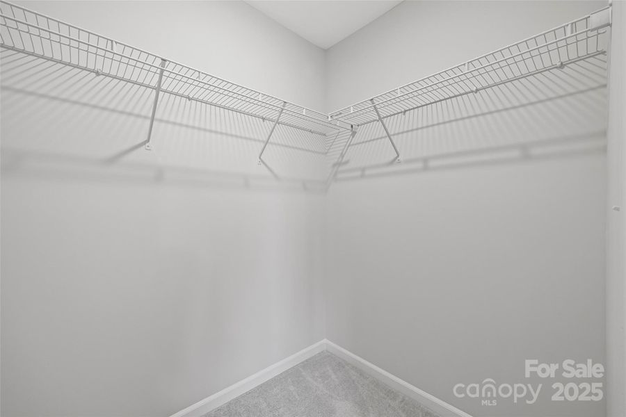 Spacious, unfurnished interior of a new home in Creekside Cottages, Bessemer City (Image 24).