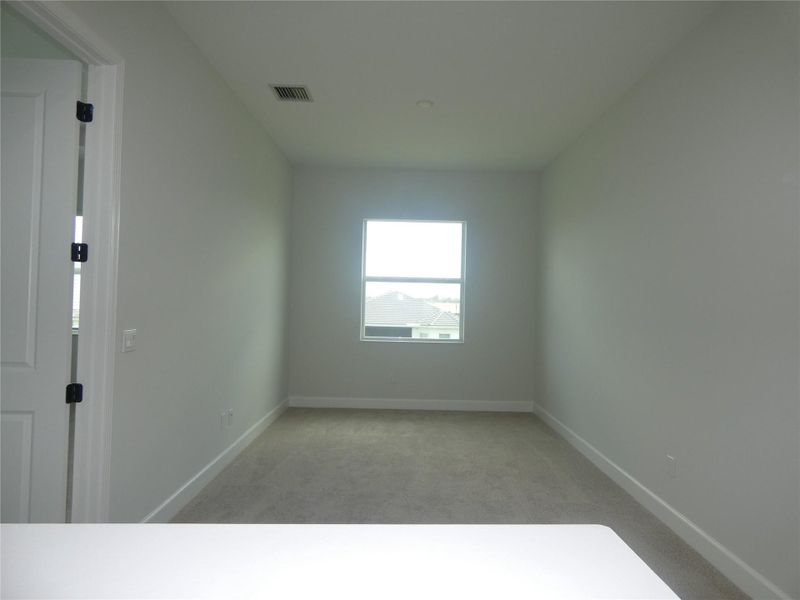 Spacious, unfurnished interior of a new home in , Westlake (Image 20).