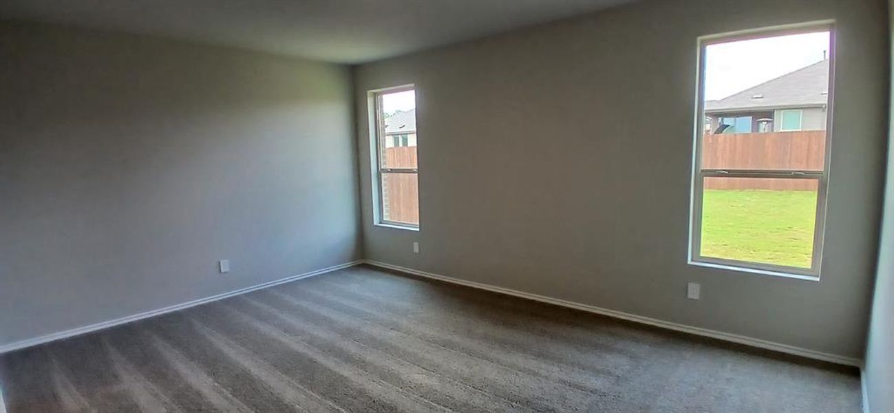 Spacious, unfurnished interior of a new home in The Canyons, Keene (Image 8).