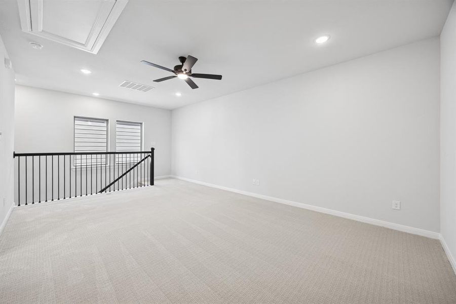 Spacious, unfurnished interior of a new home in The Retreat at Harvest, Argyle (Image 19). Spacious, unfurnished interior of a new home in The Retreat at Harvest, Argyle (Image 19).