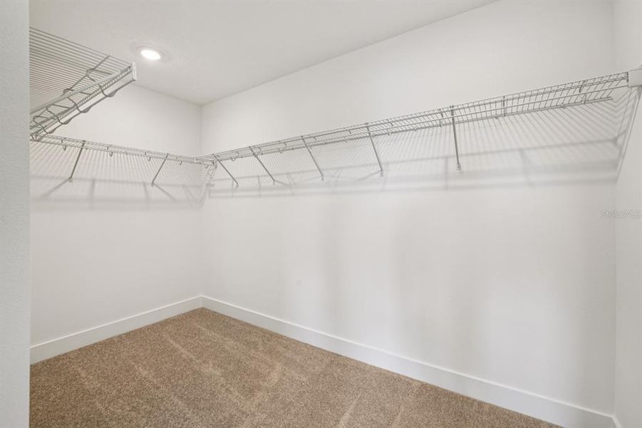 Spacious, unfurnished interior of a new home in Parkview at Hamlin, Winter Garden (Image 41).