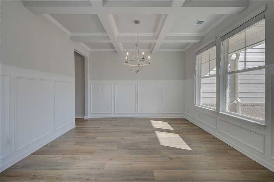 Spacious, unfurnished interior of a new home in Riverbend Overlook, Fayetteville (Image 14).