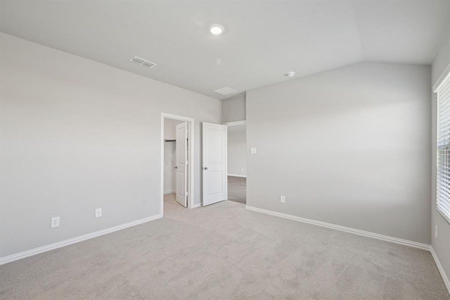 Photo is not of the actual home, but is an inspirational photo of builder’s model home and may depict options, furnishings, and/or decorator features that are not included. Photo is not of the actual home, but is an inspirational photo of builder’s model home and may depict options, furnishings, and/or decorator features that are not included.