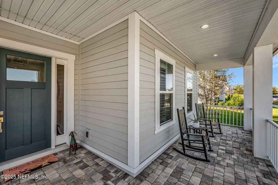 Exterior details and patio area of a home in Seven Pines, Jacksonville (Image 25). Exterior details and patio area of a home in Seven Pines, Jacksonville (Image 25).