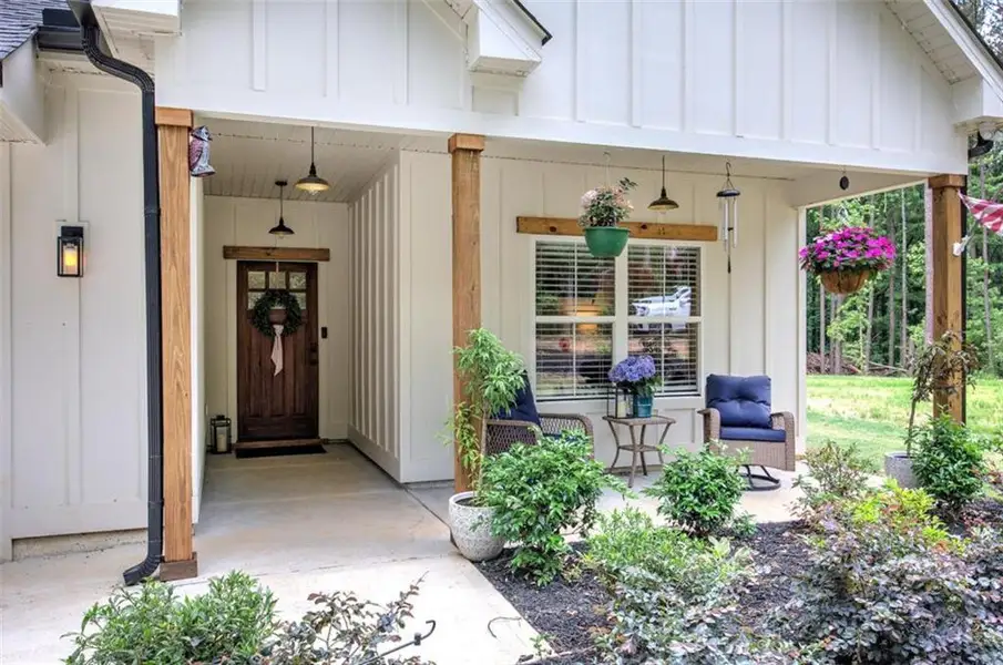 Exterior details and patio area of a home in , Carrollton (Image 4).