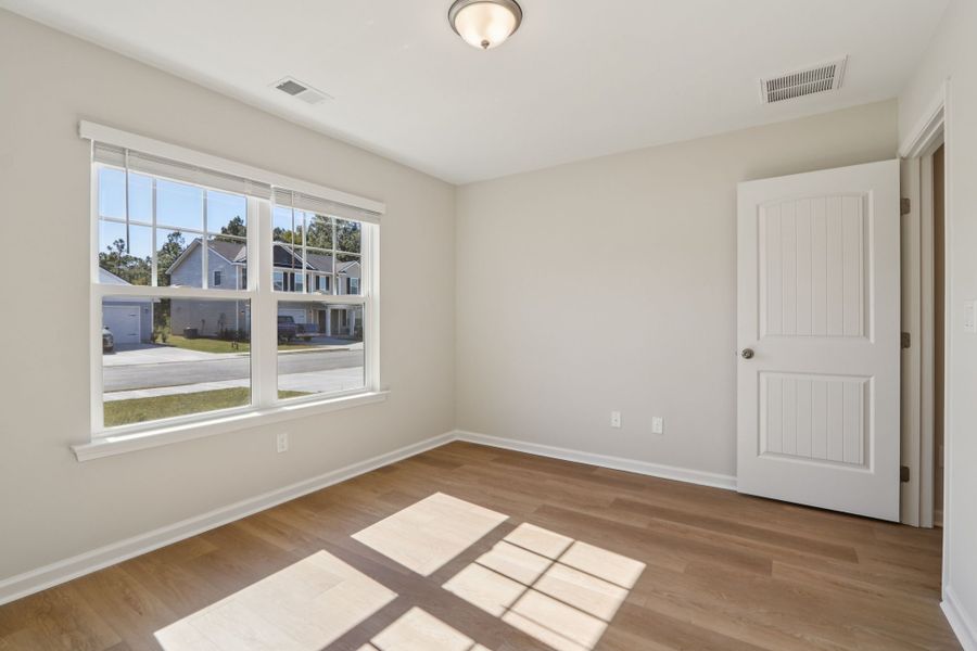 Spacious, unfurnished interior of a new home in Heritage at New Riverside, Bluffton (Image 18).