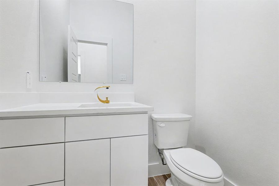 Furnished interior view inside a new home in , Dallas (Image 10). Furnished interior view inside a new home in , Dallas (Image 10).