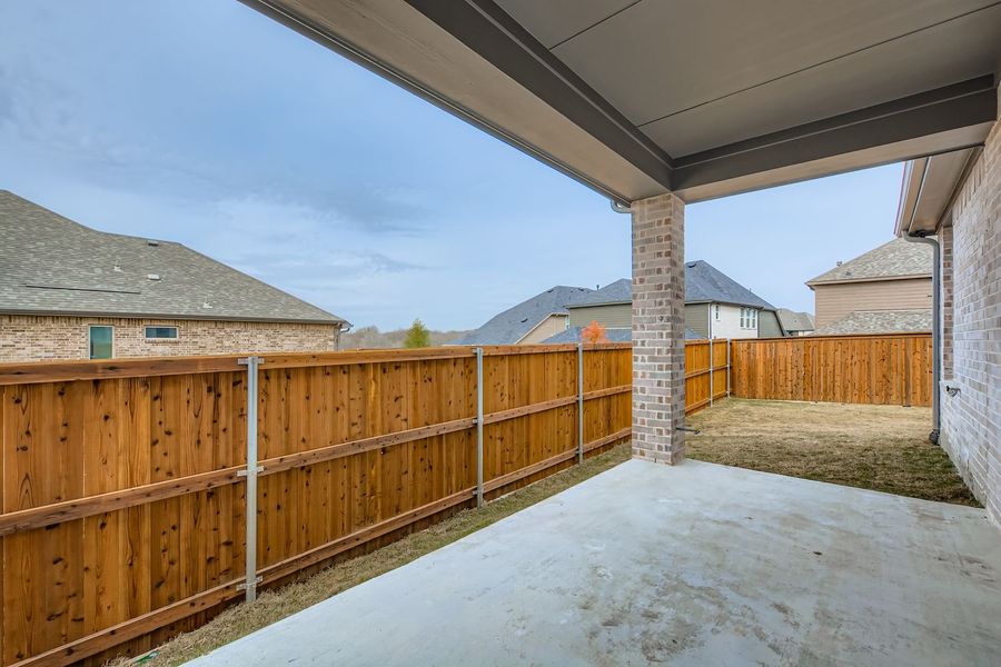 831 Stone Grove - Patio 831 Stone Grove - Patio
