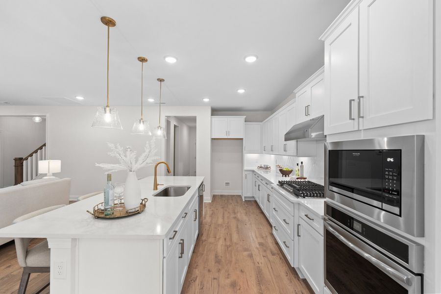 Representative furnished interior of a home built from the The Bradley by RobuckHomes in Baylee Ridge, Selma (Image 110). Representative furnished interior of a home built from the The Bradley by RobuckHomes in Baylee Ridge, Selma (Image 110).