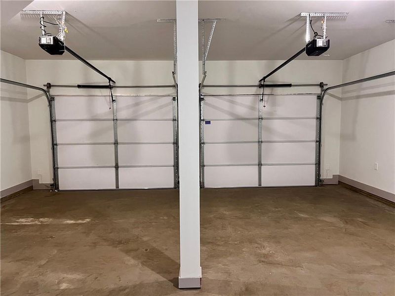 Spacious, unfurnished interior of a new home in , Monroe (Image 18).