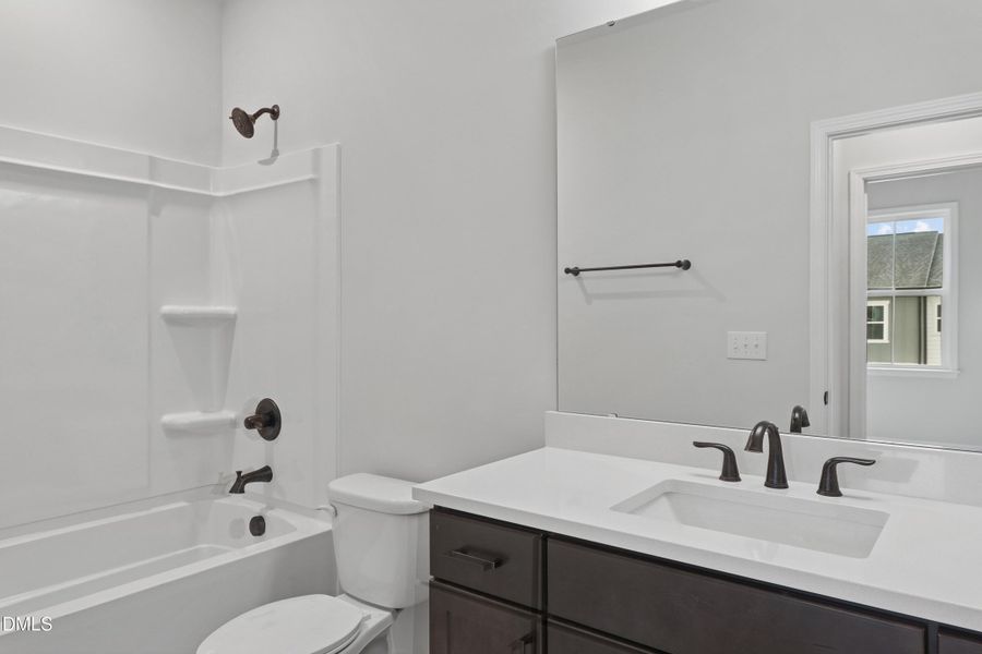 Twinleaf Townes 92_Bathroom 2_2.27.26_we Twinleaf Townes 92_Bathroom 2_2.27.26_we