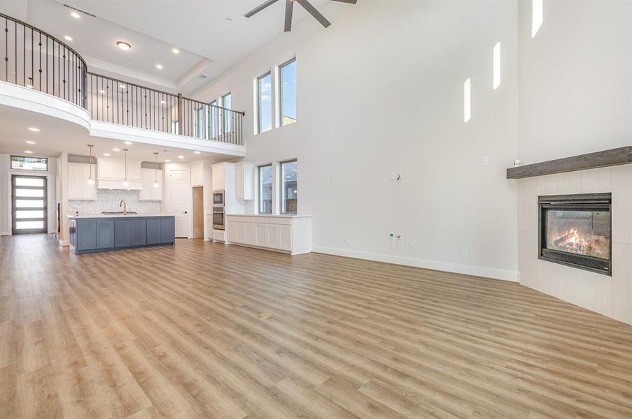 Spacious, unfurnished interior of a new home in Cambridge Crossing 50', Celina (Image 22).