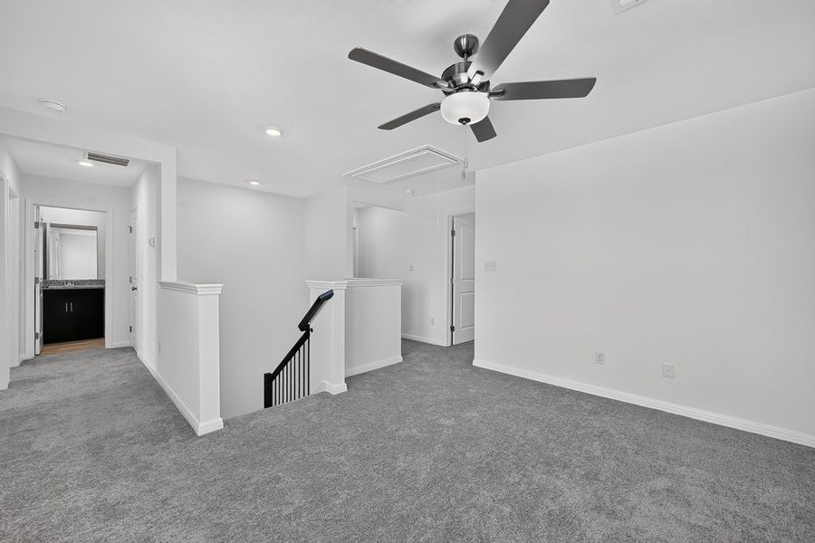 Spacious, unfurnished interior of a new home in Sunfield, Buda (Image 21). Spacious, unfurnished interior of a new home in Sunfield, Buda (Image 21).