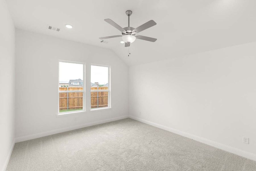 Spacious, unfurnished interior of a new home in Timberbrook, Justin (Image 24).