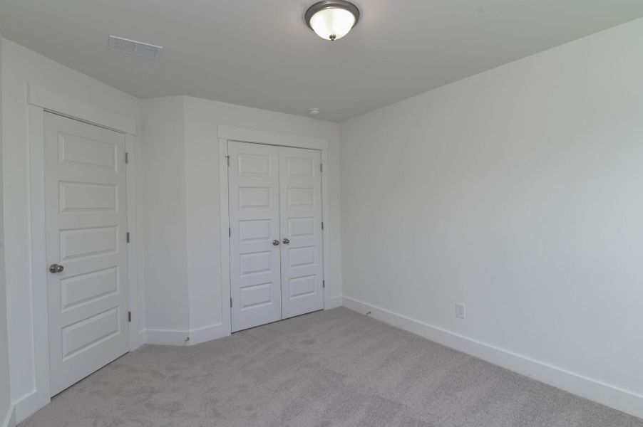 Spacious, unfurnished interior of a new home in Lake Carolina Townhomes, Columbia (Image 40).