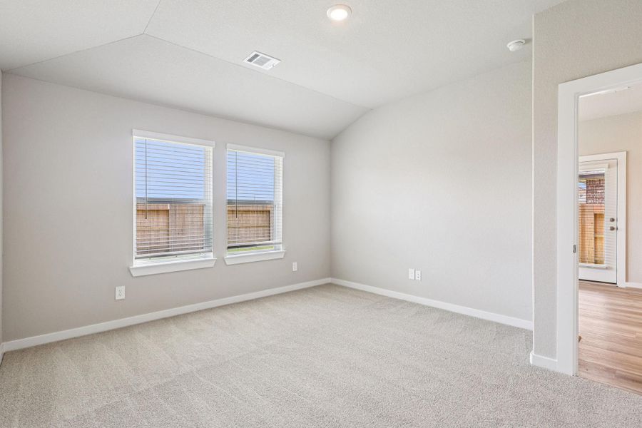 Spacious, unfurnished interior of a new home in Heights of Barbers Hill, Mont Belvieu (Image 8). Spacious, unfurnished interior of a new home in Heights of Barbers Hill, Mont Belvieu (Image 8).