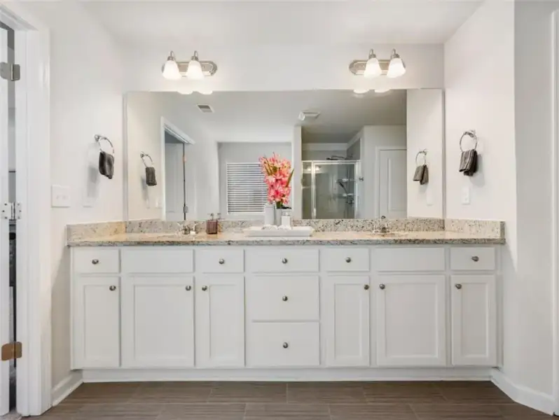 Furnished interior view inside a new home in Joel's Landing, Monroe (Image 42).
