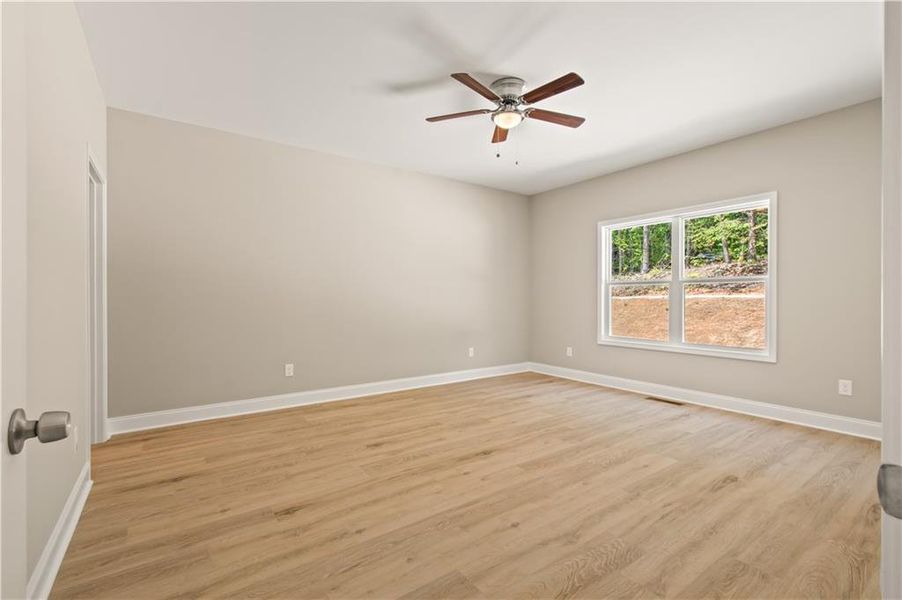Spacious, unfurnished interior of a new home in , Dawsonville (Image 22).