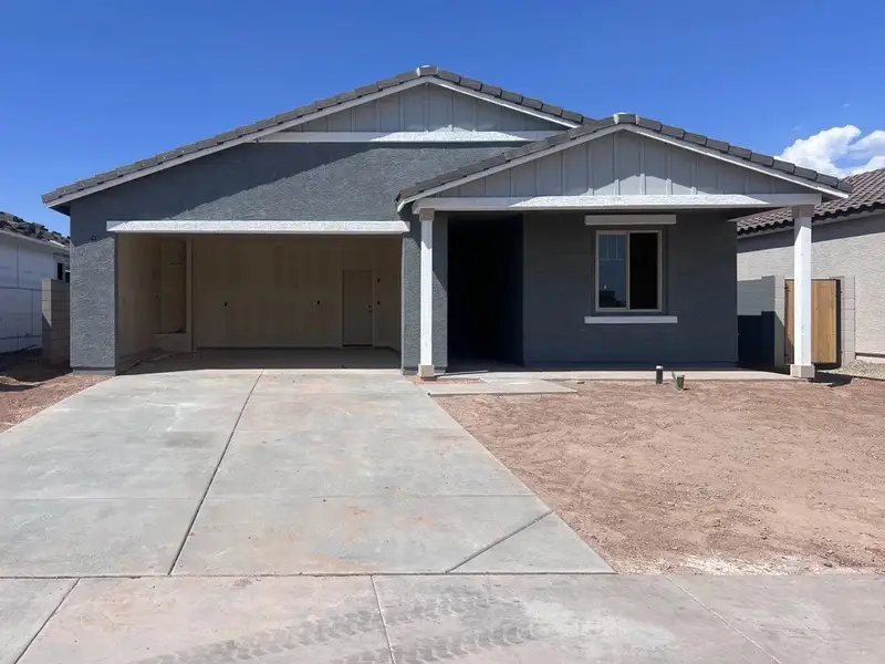 Representative images and renderings are for illustrative purposes. Actual structural options and design finishes of home may vary. Representative images and renderings are for illustrative purposes. Actual structural options and design finishes of home may vary.