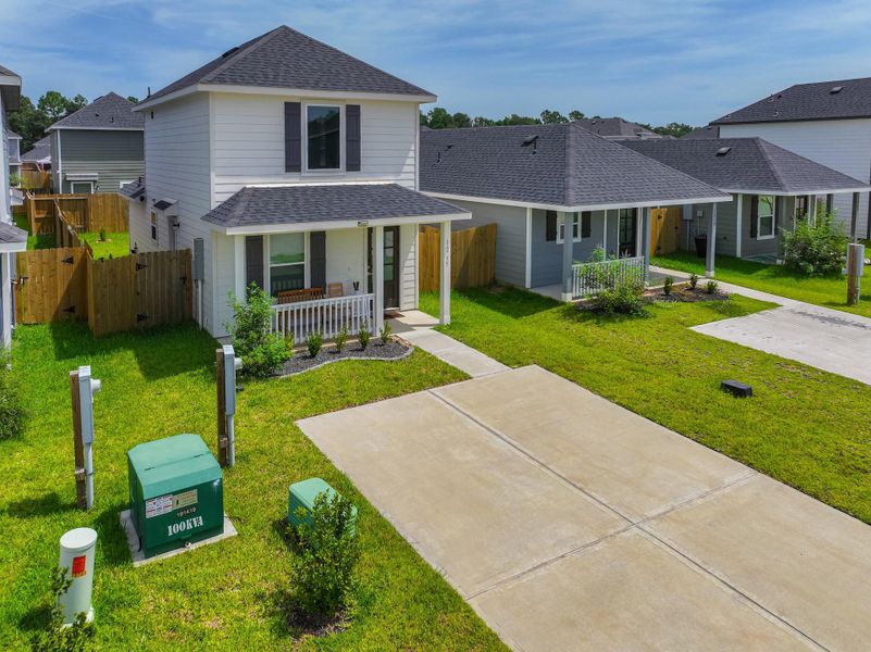 Tucked in a friendly front-porch-style community with small-town charm and city convenience Tucked in a friendly front-porch-style community with small-town charm and city convenience