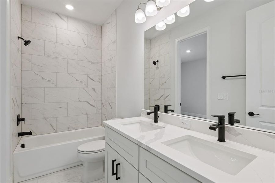 Furnished interior view inside a new home in , Ocala (Image 5).