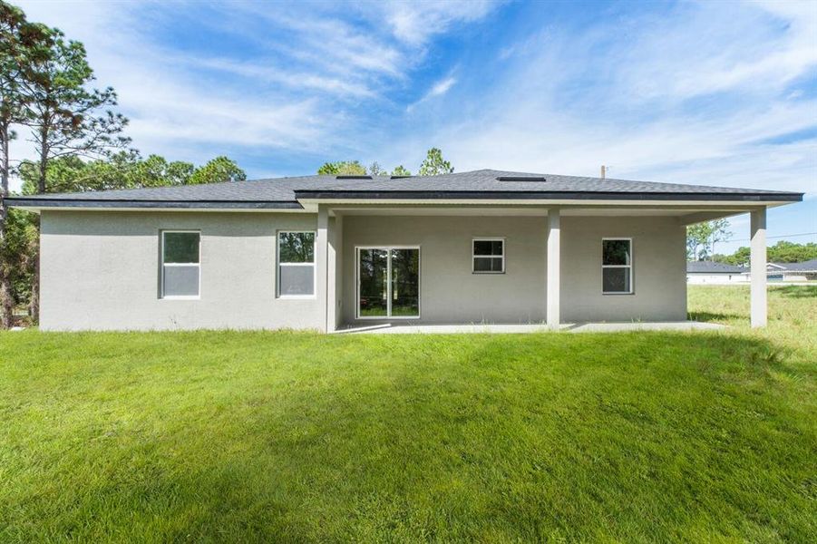 Front exterior of a new home in , Dunnellon, FL, highlighting curb appeal (Image 22). Front exterior of a new home in , Dunnellon, FL, highlighting curb appeal (Image 22).