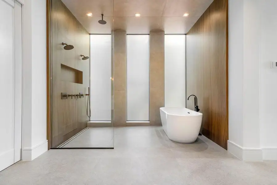 Primary Shower Tub
