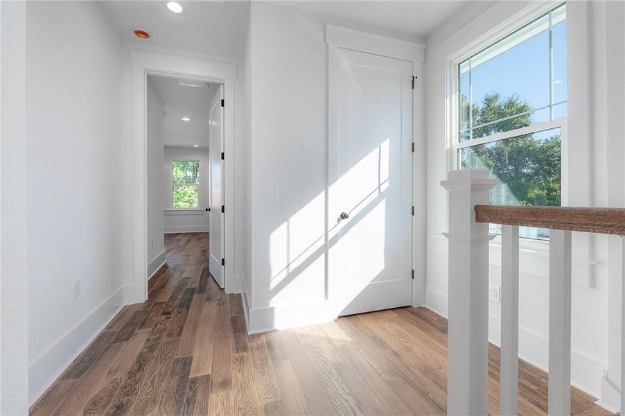 Spacious, unfurnished interior of a new home in , Tampa (Image 45). Spacious, unfurnished interior of a new home in , Tampa (Image 45).